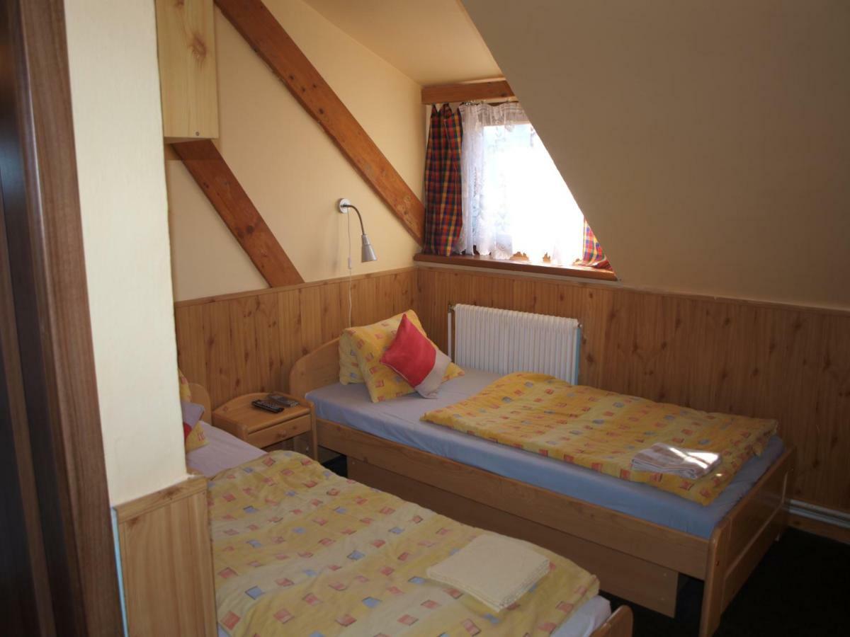 Hotel Kormoran Zlenice Kamer foto